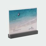 إطار صور من الأكريليك الرمادي الصلب